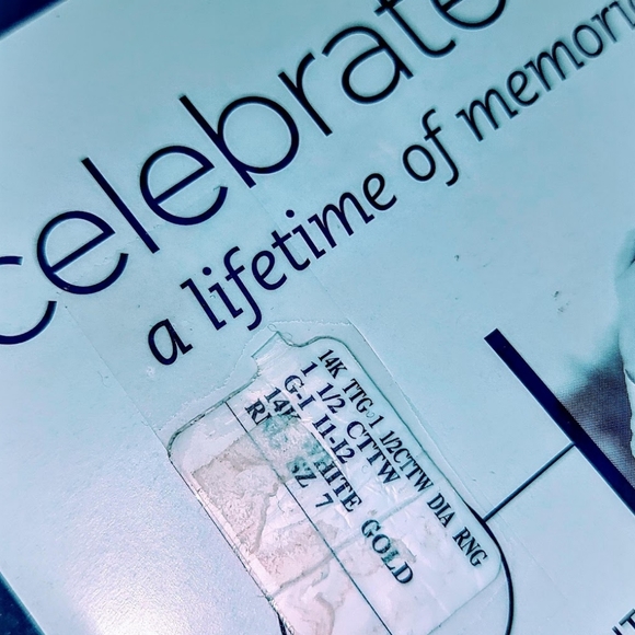 SHOW STOPPER ~ 14K White Gold ~ Yeĺow Gold Detail - Picture 2 of 6